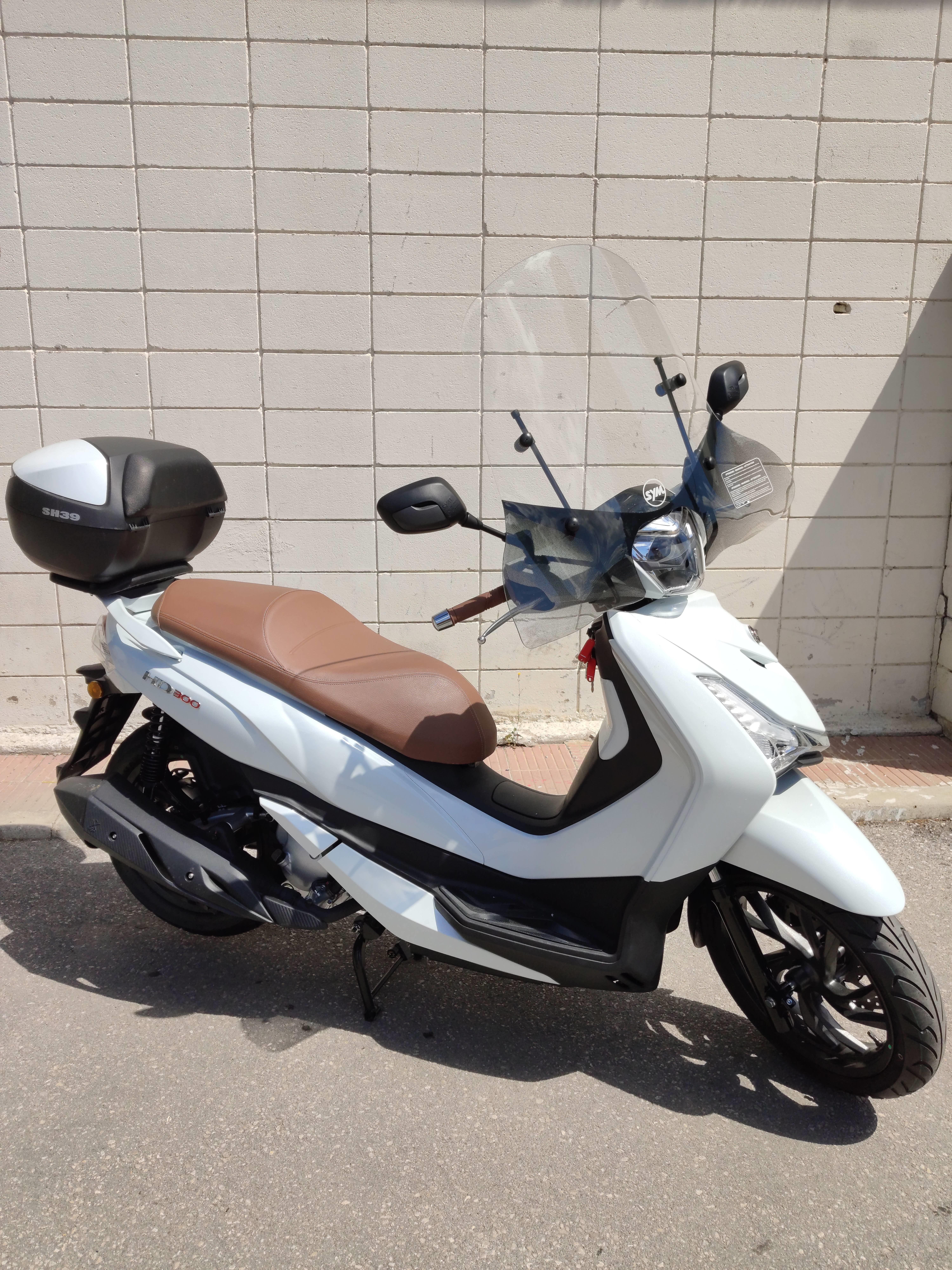 Parabrisas HD300 alto